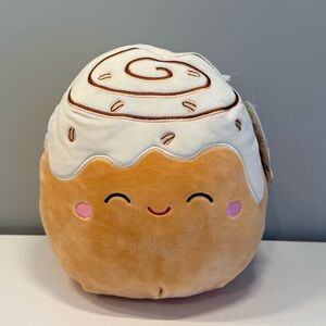 Cute 8” Chanel Cinnamon Roll Plush Squishmallow